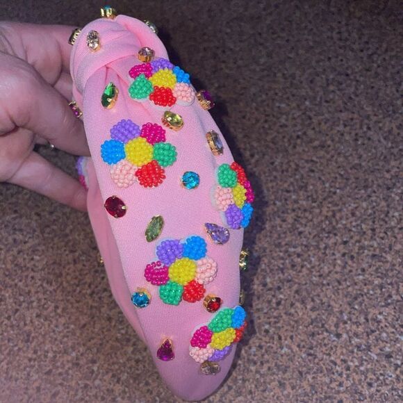 38. Pink multicolor beaded flower headband with rhinestones. - Picture 5 of 5